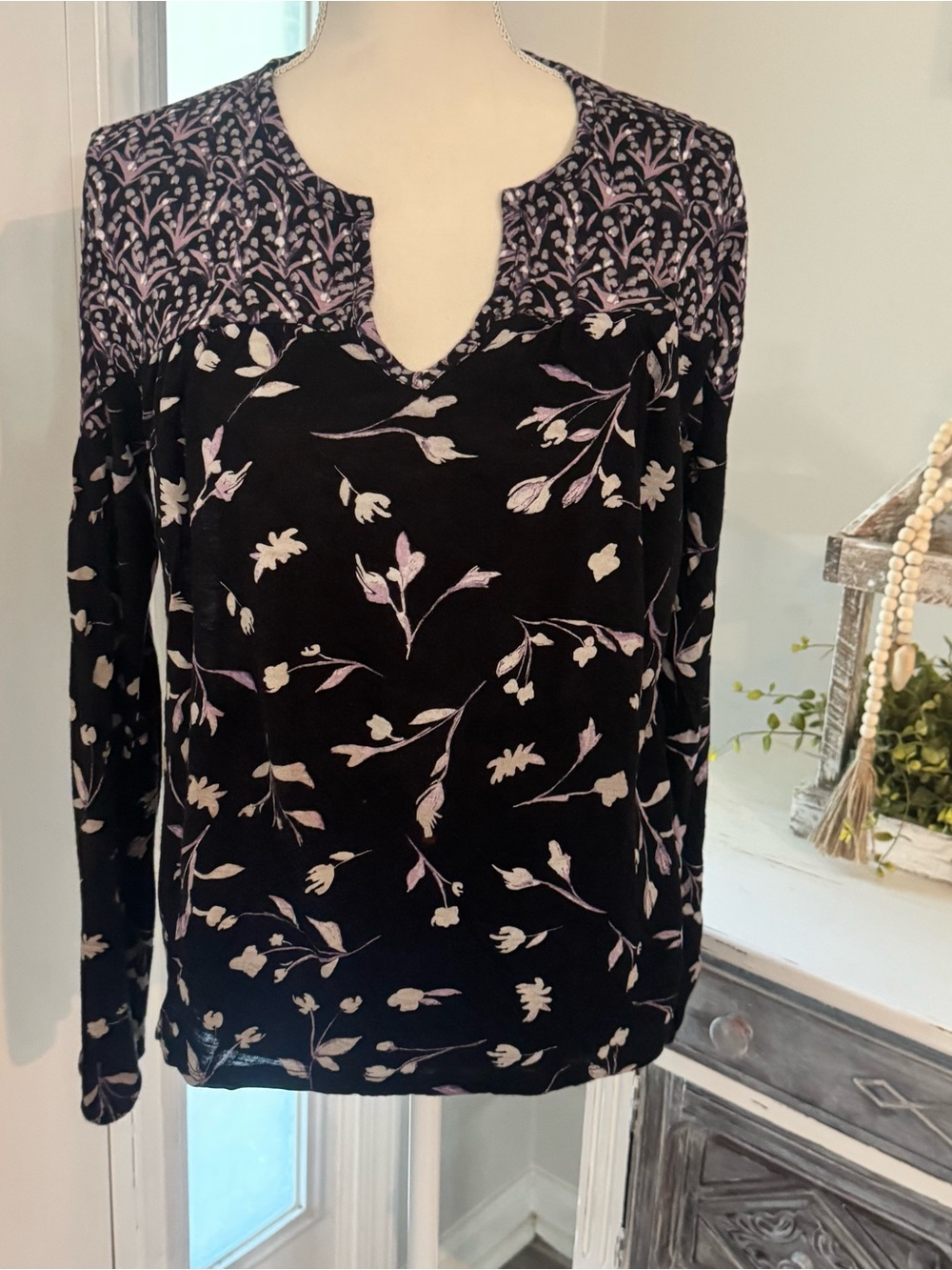 Lucky Brand Purple & Black Floral Long Sleeve Top Size Large